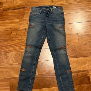 Level 99 jeans with design on both sides! Size 27 in Liza Skinny!